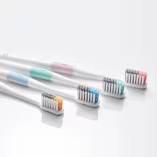 Xiaomi Escova de Dentes Portátil Thumbnail 1