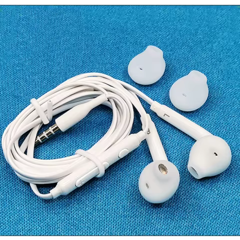 Fones de Ouvido Eg920 com Microfone