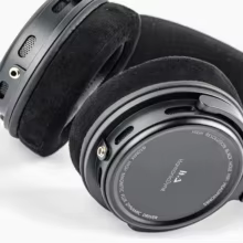 HarmonicDyne Black Hole Fones Thumbnail 2