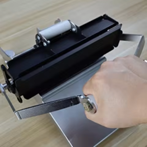 Máquina Enrolar Sushi JM-40