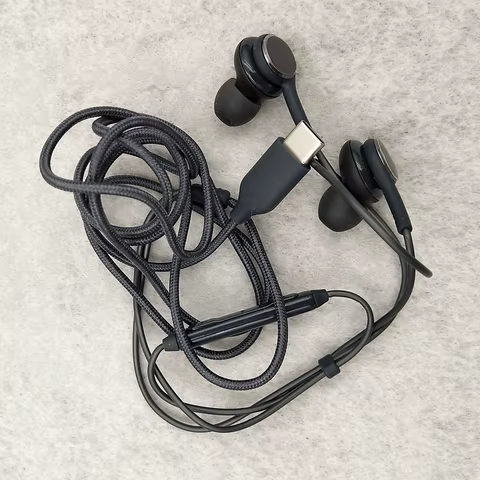Fone de Ouvido Samsung S25 FE Tipo-C