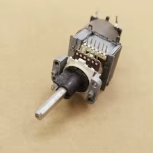 Potenciômetro Motor 121P 100K com Interruptor Thumbnail 5