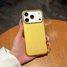 Capa iPhone Pro Max PC Rígido Thumbnail 2
