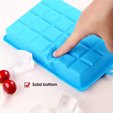 Forma de Gelo Silicone 24 Furos Thumbnail 6
