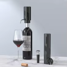 Kit Aerador de Vinho Elétrico 4 em 1 Thumbnail 1