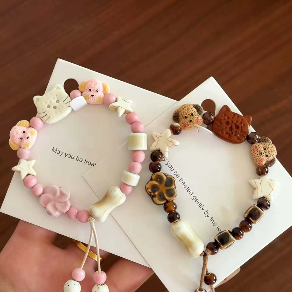 Pulseiras de Contas com Pets