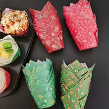 Forminhas de Cupcake Tulipa de Natal Thumbnail 2