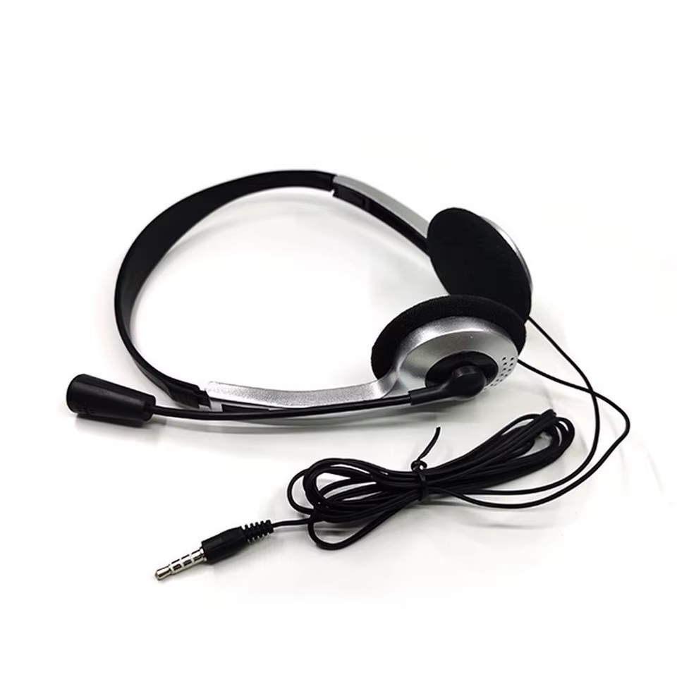 Fones Over-Ear Leves com Microfone ABS