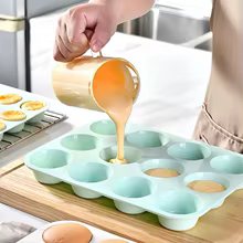 Molde de Silicone para Cupcakes e Bolos - 24 Cavidades Thumbnail 2