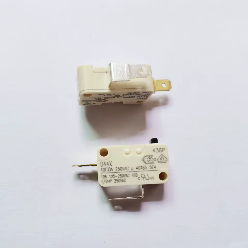 Interruptor Rotação 16A Luz Vermelha