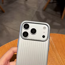 Capa iPhone Pro Max PC Rígido Thumbnail 6
