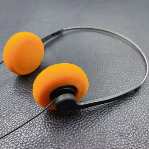 Fone de Ouvido Retro Novos