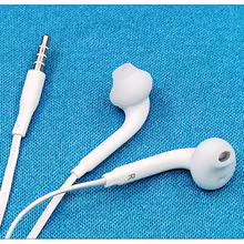 Fones de Ouvido Eg920 com Microfone Thumbnail 4