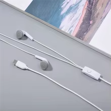 Fones de Ouvido Samsung USB-C com Microfone Thumbnail 5